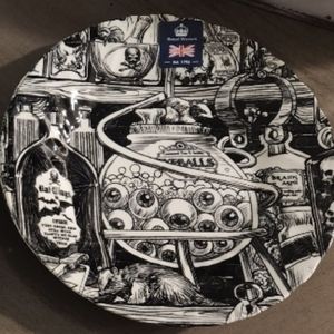 Halloween (4) Salad Plates Royal Wessex